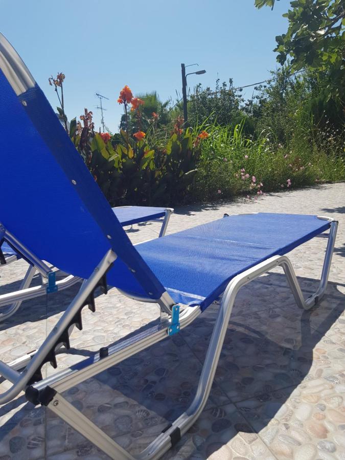 Eleni B&B Limani Kapis Bagian luar foto