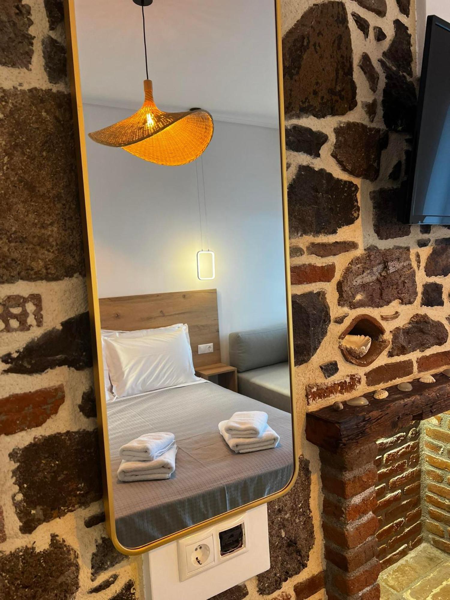 Eleni B&B Limani Kapis Bagian luar foto
