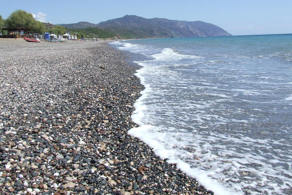 Eleni B&B Limani Kapis Bagian luar foto